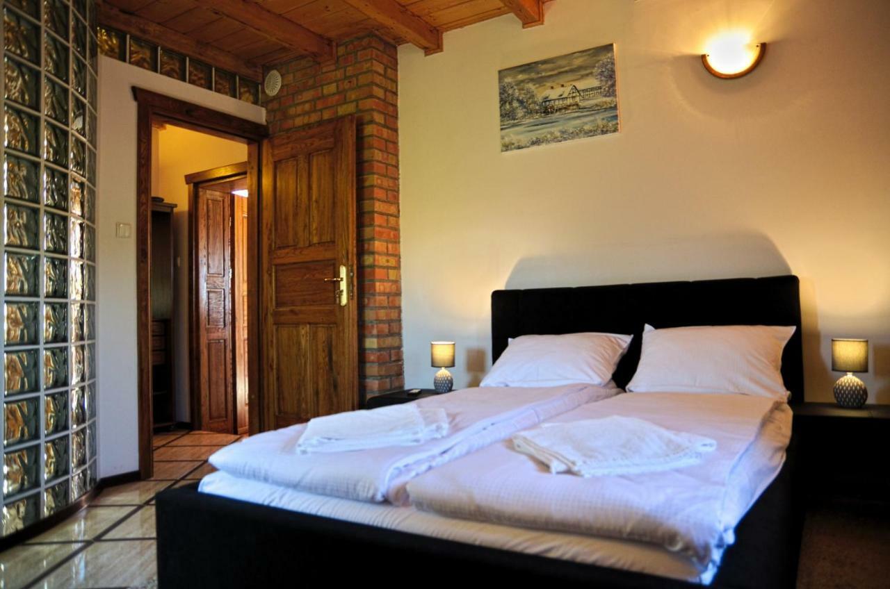 Dom Na Wodzie Mazury Villa Dzwierzuty Luaran gambar